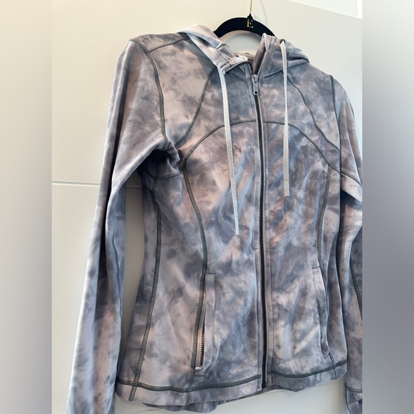 Lululemon Hooded Define Jacket Marble Gray Athleisure Workout | Size 6 - Picture 8 of 14